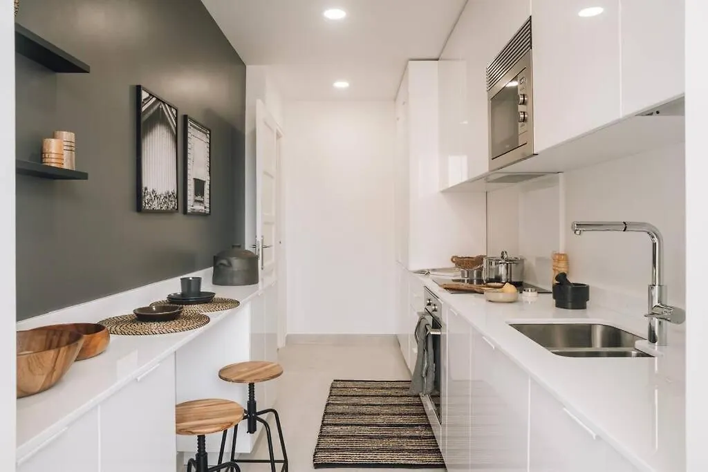 Soum - 2 Bedrooms In Alvalade Lisbon